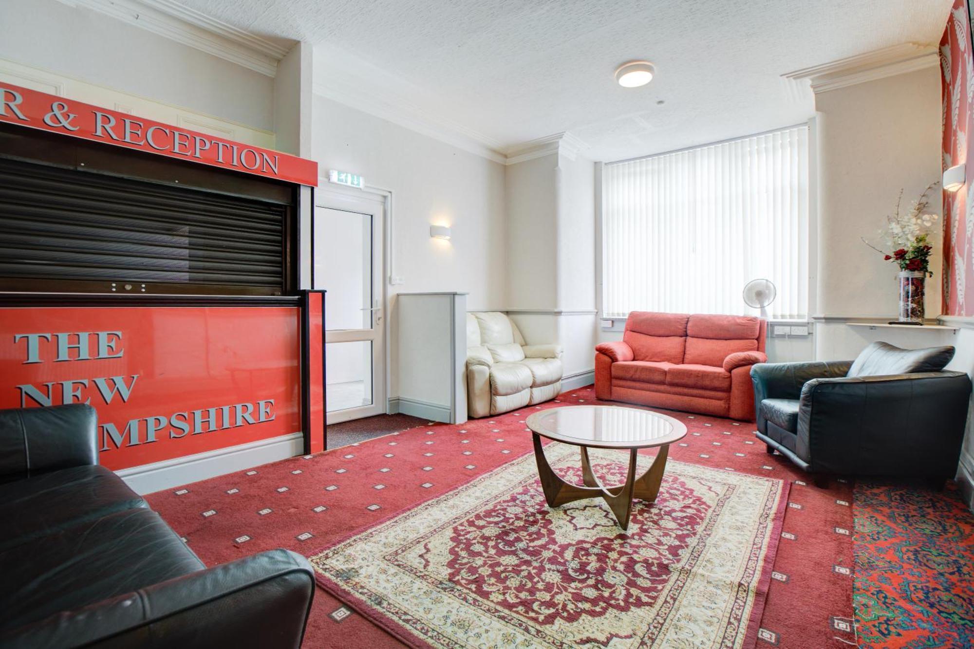 The Sandringham Court Hotel & Apartment Welcoming Large And Small Groups For 15 Years Blackpool Exteriér fotografie