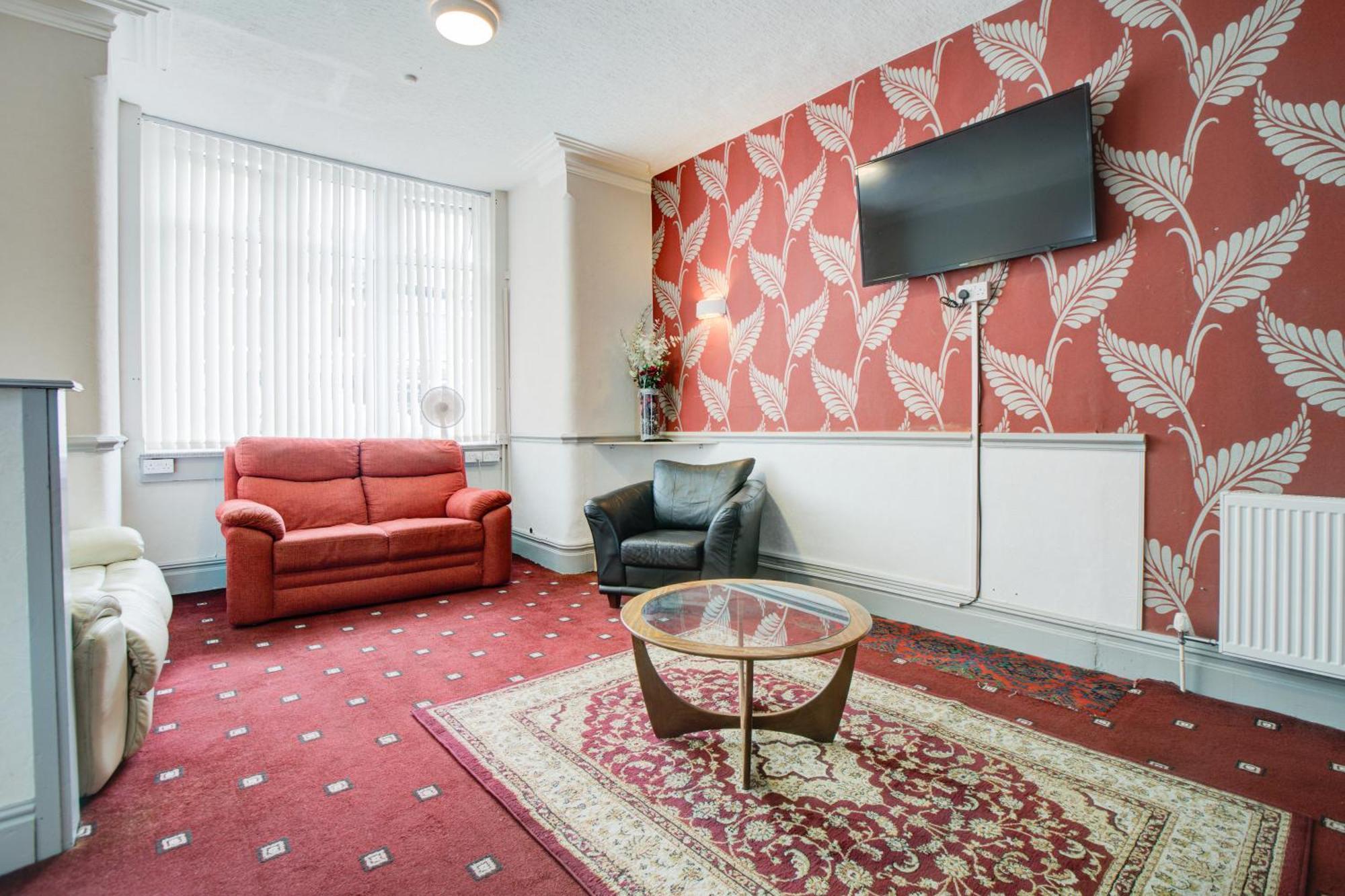 The Sandringham Court Hotel & Apartment Welcoming Large And Small Groups For 15 Years Blackpool Exteriér fotografie