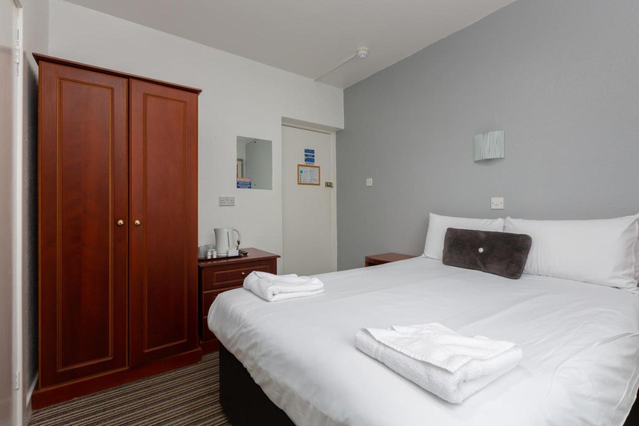 The Sandringham Court Hotel & Apartment Welcoming Large And Small Groups For 15 Years Blackpool Exteriér fotografie