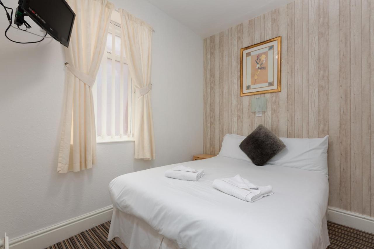 The Sandringham Court Hotel & Apartment Welcoming Large And Small Groups For 15 Years Blackpool Exteriér fotografie